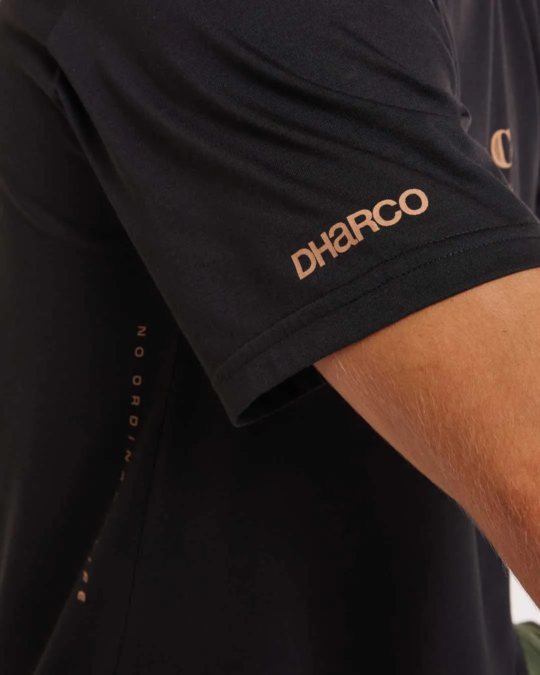 Mens Short Sleeve Tech Tee | Stealth